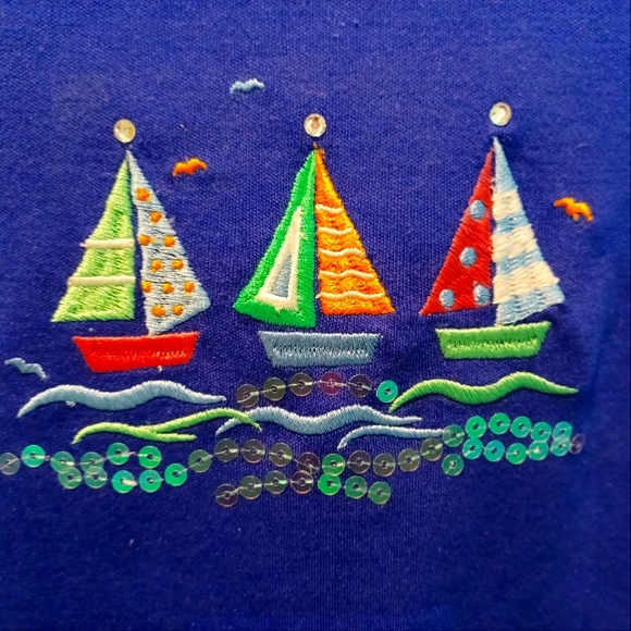 BONNIE EVANS SAILBOAT EMBROIDERED AND RHINESTONE EMBELLISHED COTTON TOP! - Picture 2 of 3
